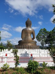 statue of buddha