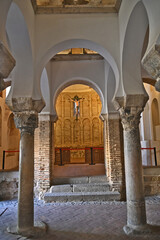 Toledo, interno della ex Moschea del Cristo della Luce - Spagna