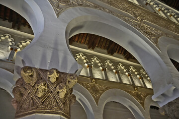 Toledo, interno della ex Sinagoga de Santa María La Blanca - Spagna