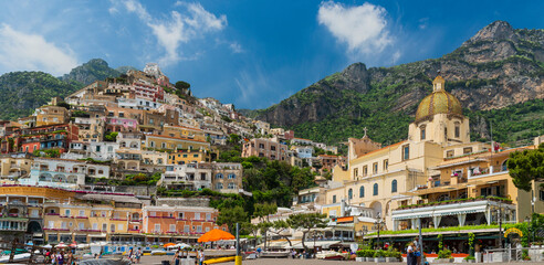The city of Positano, on the Amalfi coast, Italy - obrazy, fototapety, plakaty