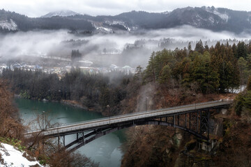 福島県　冬の只見川　只見線の雪景色