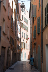 Fototapeta na wymiar Narrow street in Lyon