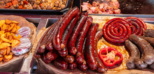 What would Christmas be like if we didn't treat ourselves to roasted sausage at the Christmas markets in the run-up to it.