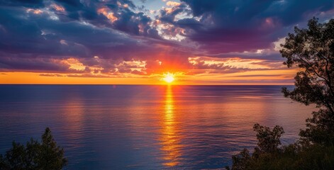 Fototapeta na wymiar Beautiful Sunset Over Lake Superior