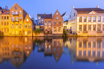 Medieval houses on quay of Leie river at night, Old Town of Ghent, Belgium - obrazy, fototapety, plakaty