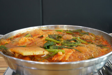 It is a traditional Korean fish stew made with plenty of red pepper powder or red pepper paste and seasoned with various vegetables. The most used fish here are cod, haddock, and pollock.