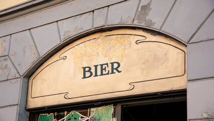 Fototapeta premium Signposts the direct way to Beer