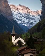 Fototapeta na wymiar Mountains - Lauterbrunnen Valley, Bernese Oberland, Switzerland (3).jpg
