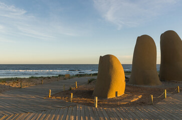 The fingers, famous tourist spot on Punta del Este beach - 725800254