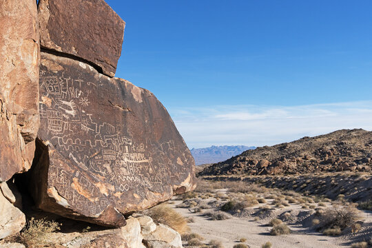 Grapevine Canyon Petroglyphs