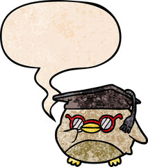 cartoon clever old owl and speech bubble in retro texture style