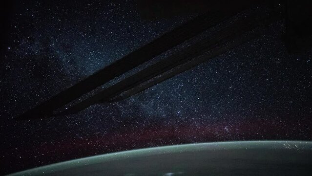 Night sky and milky way from the International Space Station. Credits: Earth Science and Remote Sensing Unit, NASA JSC.