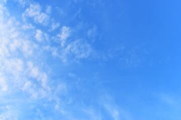 Fototapeta na wymiar beautiful blue sky with white cloud, natural background in springtime
