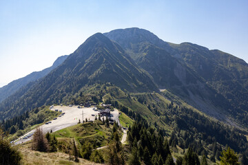 Fototapeta na wymiar Foto panoramica d'estate sul Maniva a Brescia, Italia