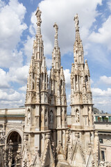 Fototapeta na wymiar Parte del Duomo di Milano, Italia