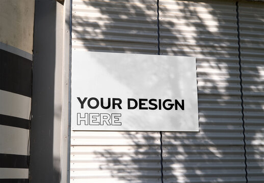 Mockup of customizable horizontal sign on building