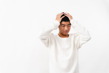 私服姿の中学生の男性　ライフスタイルイメージ