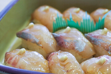 伊豆諸島の郷土料理である島寿司