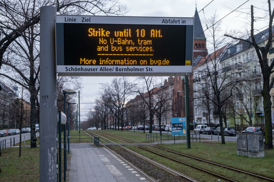 Warning strike at the Berliner Verkehrsbetriebe (BVG)