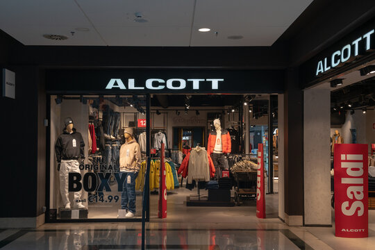 alcott shopping center logo, illuminated sign, seasonal sales period. sales showcase, fashion clothing, news, Turin, Italy, 27 January 2024