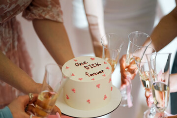 Cake for a hen party with the inscription 