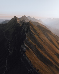 Zdjęcie z drona gór, Szwajcaria - obrazy, fototapety, plakaty