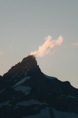 Krajobraz górski w Alpach - 726634219
