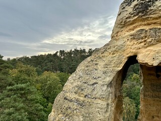 Wanderer an den Klusfelsen bei Halberstadt