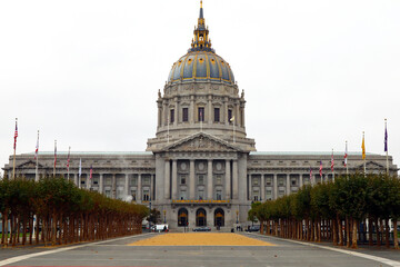 San Francisco, California: San Francisco City Hall - 726698803