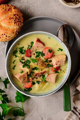 Ham and cabbage soup. style hugge