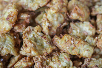 Fried vegetable snacks originate from Indonesia, commonly known as bakwan