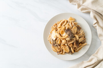 Stir fried mixed mushroom with oyster sauce