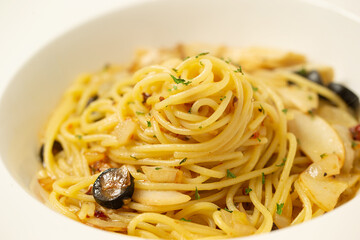 Oil pasta on a plate