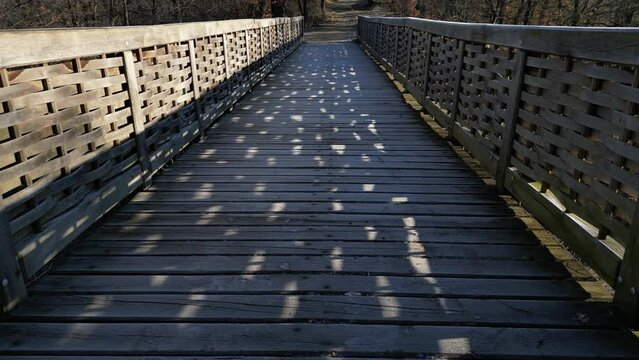 Medieval oak wood, screwed. A bridge over a moat built according to a contemporary design. The wooden bridges could be quickly burned to prevent the enemy from entering if the castle was threatened.