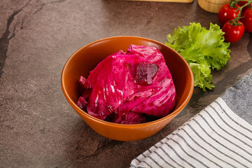 Red pickled cabbage with beetroot