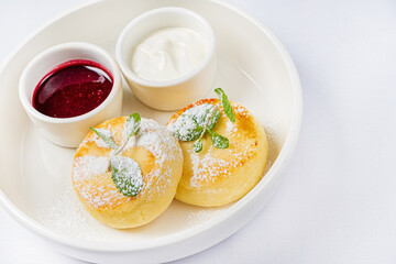 cottage cheese pancakes with sour cream