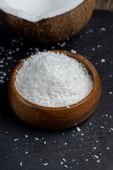 dry white coconut chips for adding to desserts