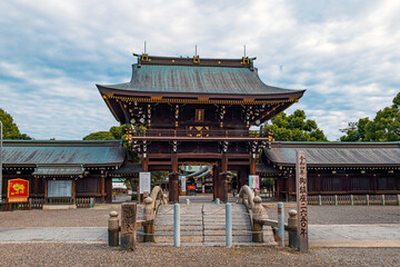 愛知 真清田神社 楼門