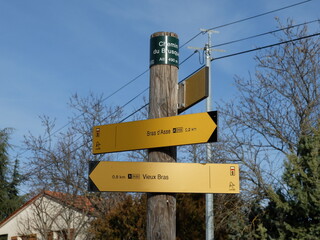 Bras-d'Asse,Provence