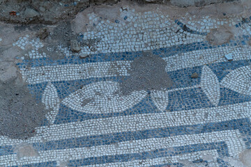 alter Mosaikboden