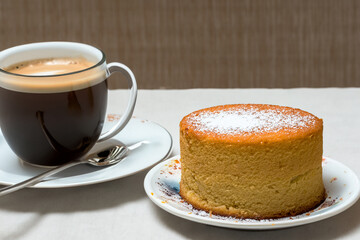 チョコレートケーキ
