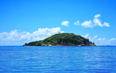 Fototapeta premium Island Ile Ronde, Indian Ocean, Republic of Seychelles, Africa.