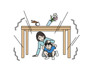 地震が発生し机の下に隠れる親子のイラスト © SENRYU
