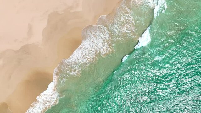 Afrika - Kap Verde - Boa Vista &ndash; Strand &ndash; K&uuml;ste - Wellen
