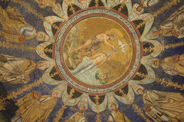 Fototapeta na wymiar Baptisterio Neoniano, Rávena, Italia