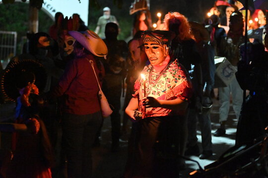 Celebraci&oacute;n mexicana del Xantolo (D&iacute;a de Muertos) en la Huasteca potosina por indigenas Teenek en San Antonio, San Luis potos&iacute;