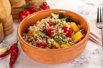 Dietary vegetarian quinoa with vegetables