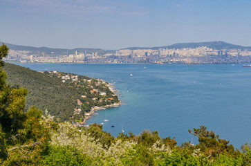 Fototapeta na wymiar Istanbul Anatolian side scenic view from Buyukada island (Adalar, Turkey)