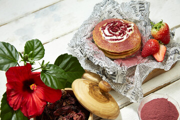 Hibiscus flowers, hibiscus powder, and pancakes