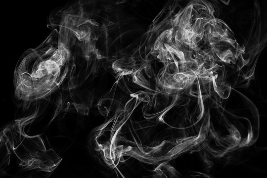 Fumo e niente pi&ugrave;